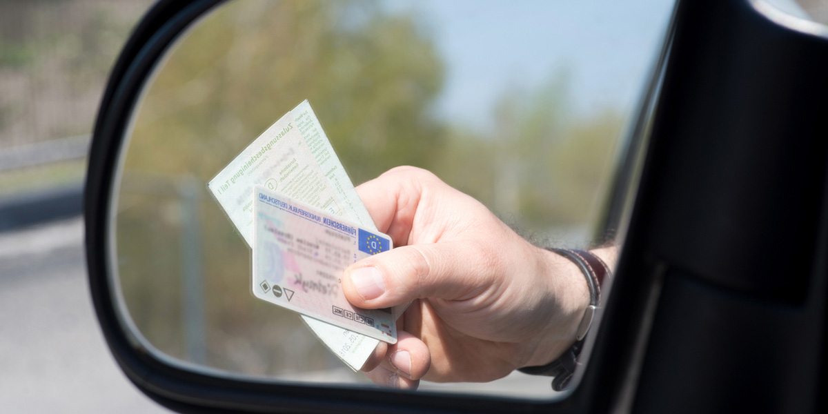 Ausweispflicht: Diese gesetzlichen Regelungen gelten