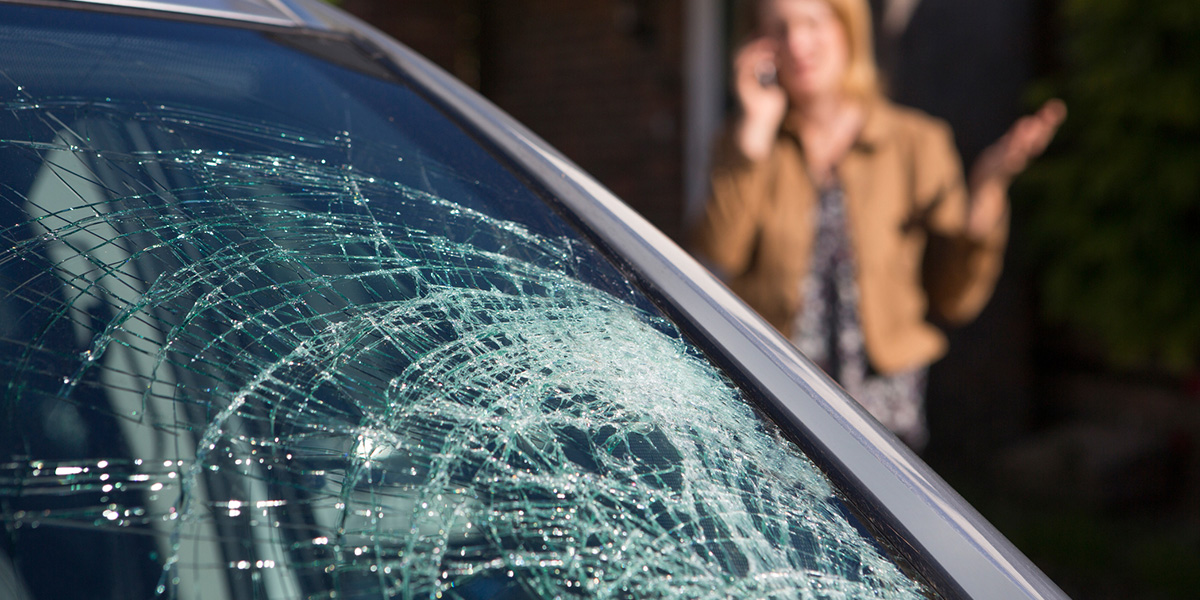 Auto beschädigt - zahlt Versicherung Nutzungsausfallentschädigung? 
